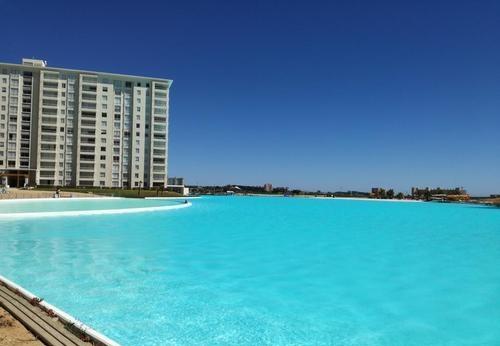 全球最豪华的人造海,面积相当于12个足球场