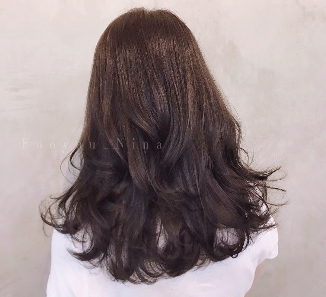 今年烫发就这么烫,松软的卷发最迷人,十款卷发送给你