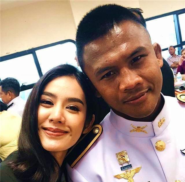 星当刚刚宣布结婚!泰拳王子播求女友诱人,一龙美女环绕不焦急!