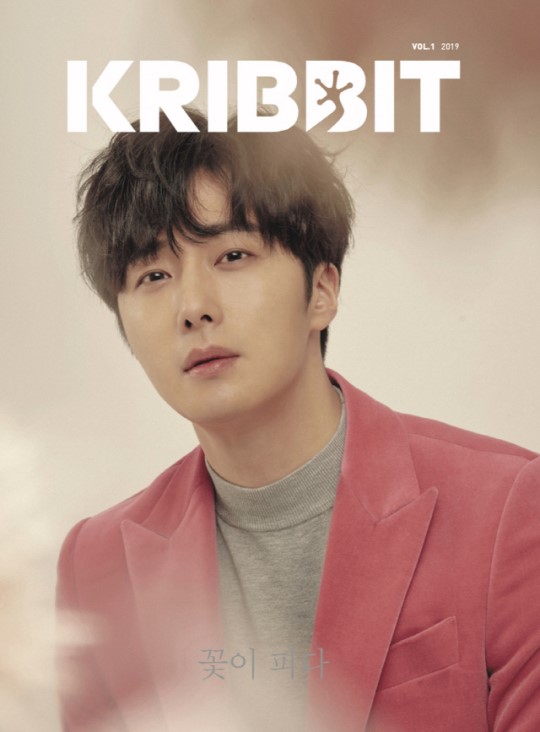 韩国艺人丁一宇最新时装照曝光