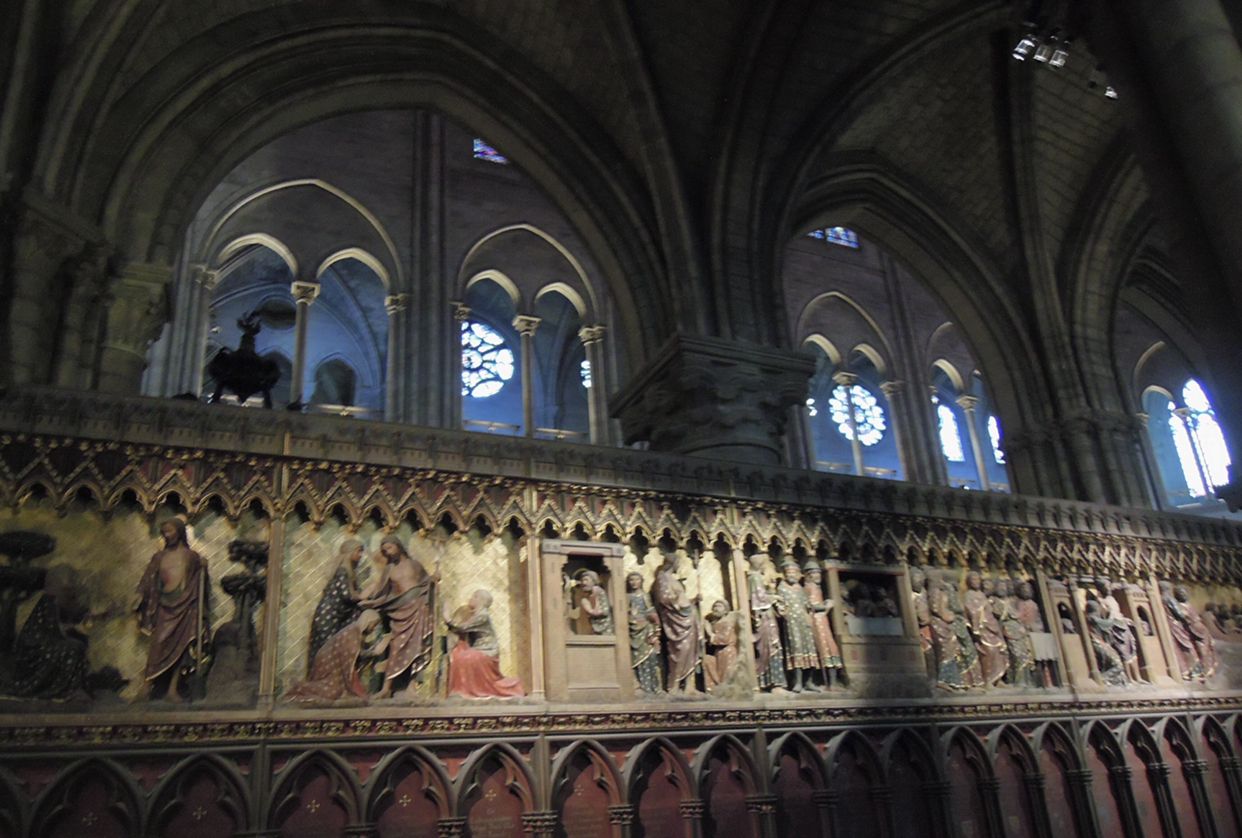 巴黎圣母院今天凌晨毁于一旦,这是2014拍摄的精美绝伦的内部