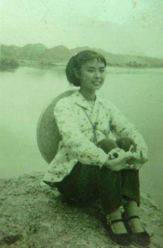绝版珍藏：十张女知青老照片，带你看看不一样的芳华