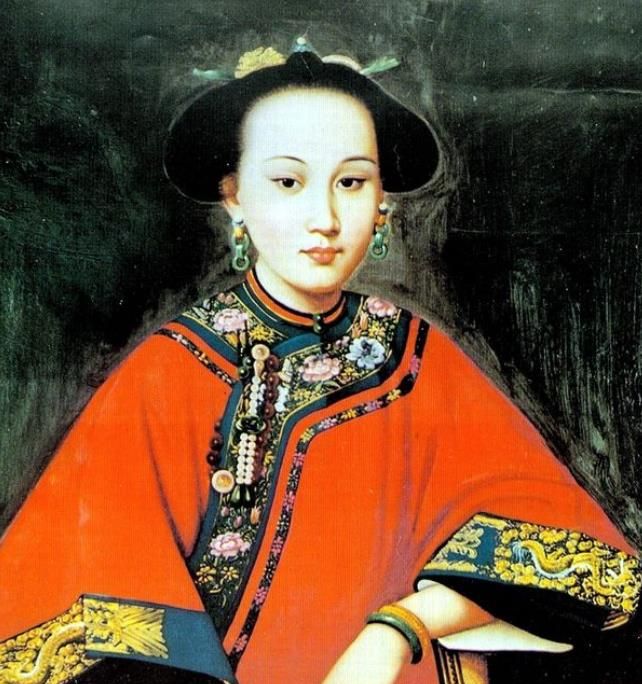 清朝妃子真实长相:图3是香妃的原型,图5是五阿哥永