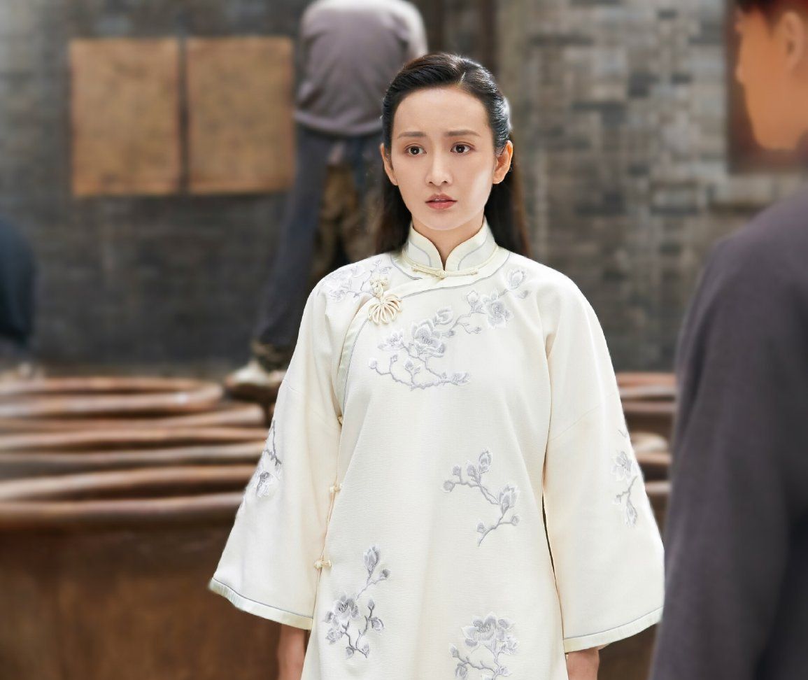 看看女星的旗袍装扮谁的更好看