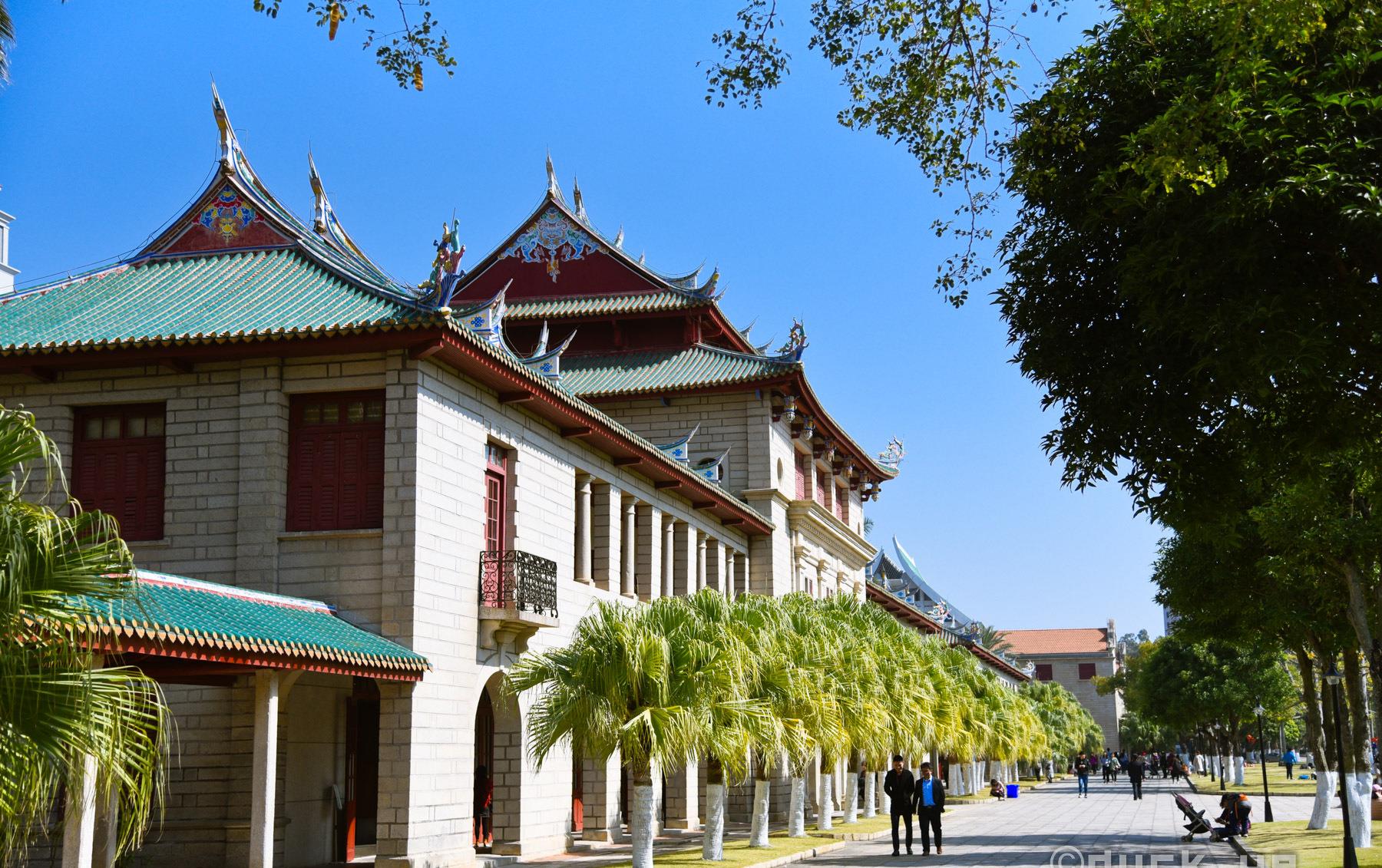 校园不是随便能进,新年又有新规定,游客:拼手速也要去|厦门大学|楼群