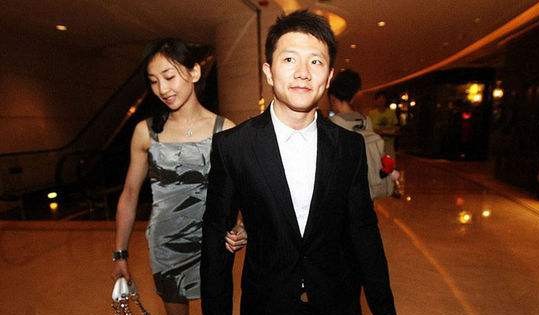 陈一冰与妻子幸福美满, 妻子是同声传译, 两人女儿已经3岁了!