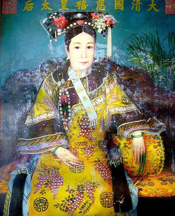 拖到菜市口砍了!图为1898年法国原版杂志,慈禧太后画像.