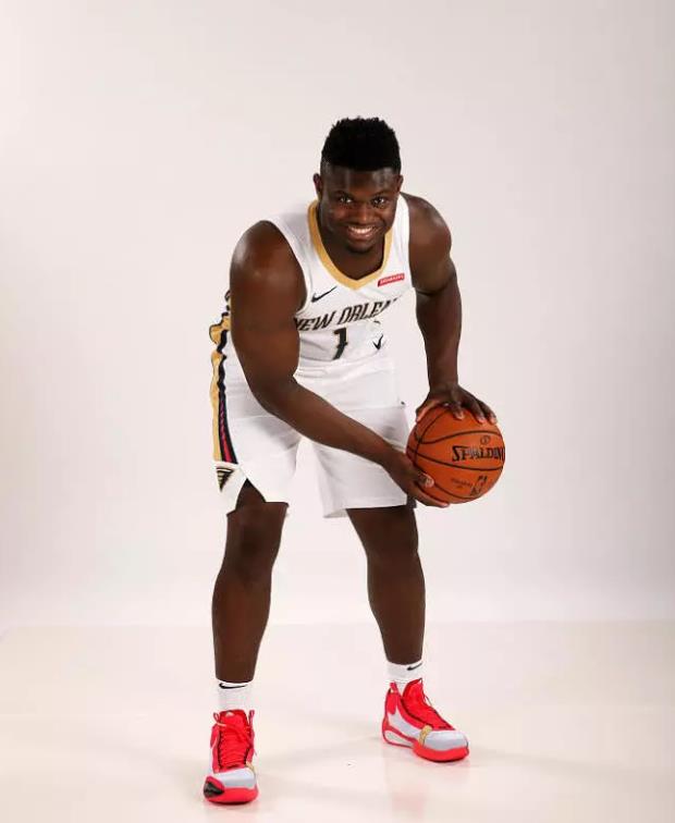 锡安真实身高出炉,全联盟都被他骗了,连本内特都不如