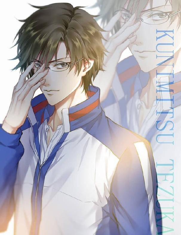 《网球王子》中有着各种各样的人物角色,有可爱类型的,也有成熟类型的