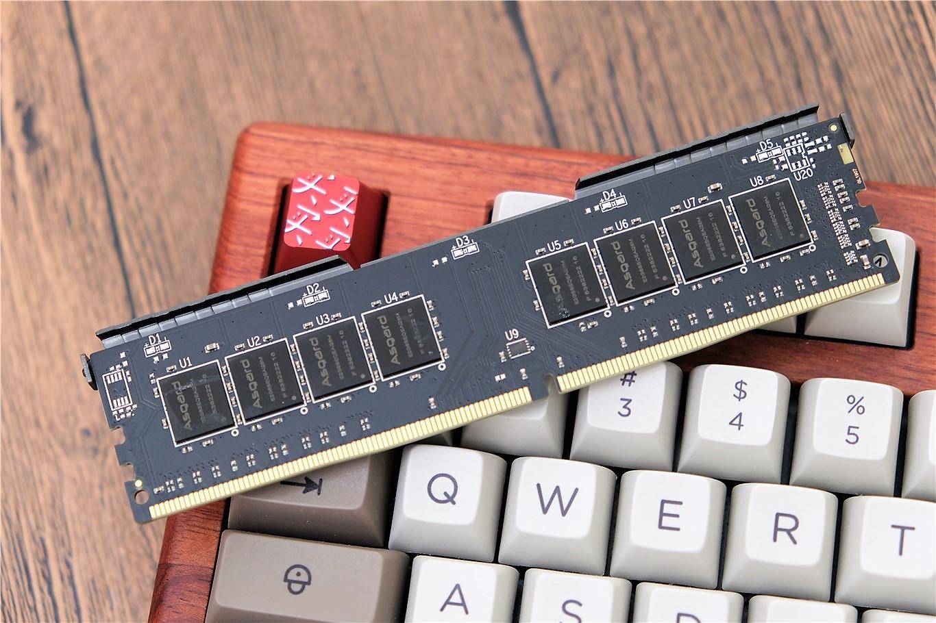 超频潜力惊人:阿斯加特 t2 32g ddr4 2666|内存|超频|劲威_新浪新闻