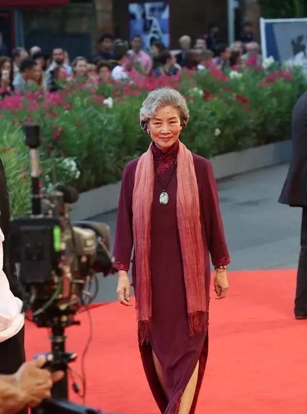 79岁老戏骨吕中嫁给镇元大仙吴桂苓一双儿女皆是龙凤