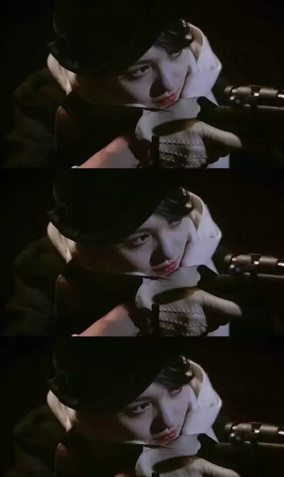 郑爽妹子新剧照《绝密者》穿着军装还那么萌