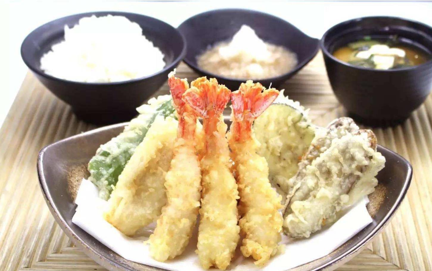 日本料理天妇罗的由来炸鱼饼为何也叫天妇罗