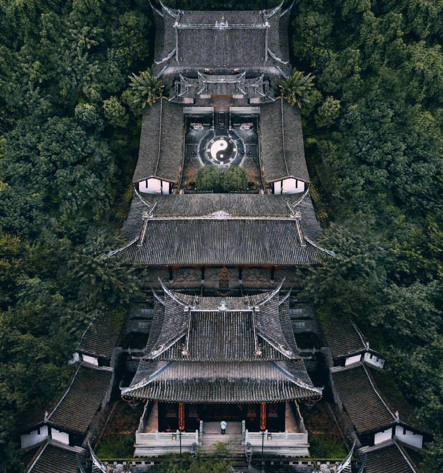 重庆主城的关岳庙,被日本人航拍后,成功晋级为国外网红景点