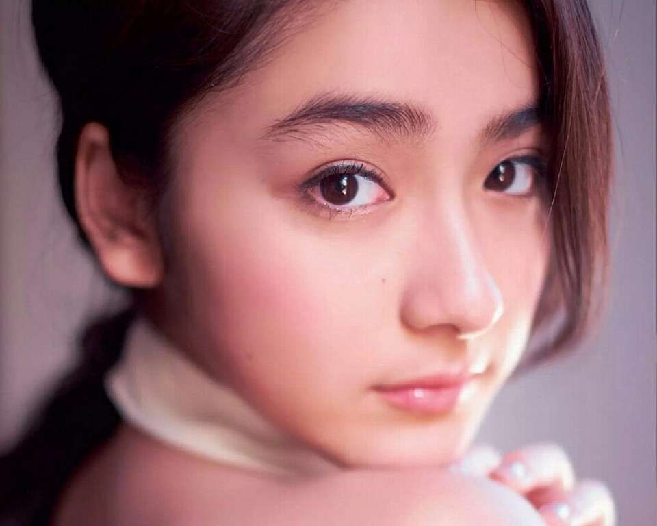 睡前美女图鉴 平祐奈 睡前美女图鉴 平祐奈