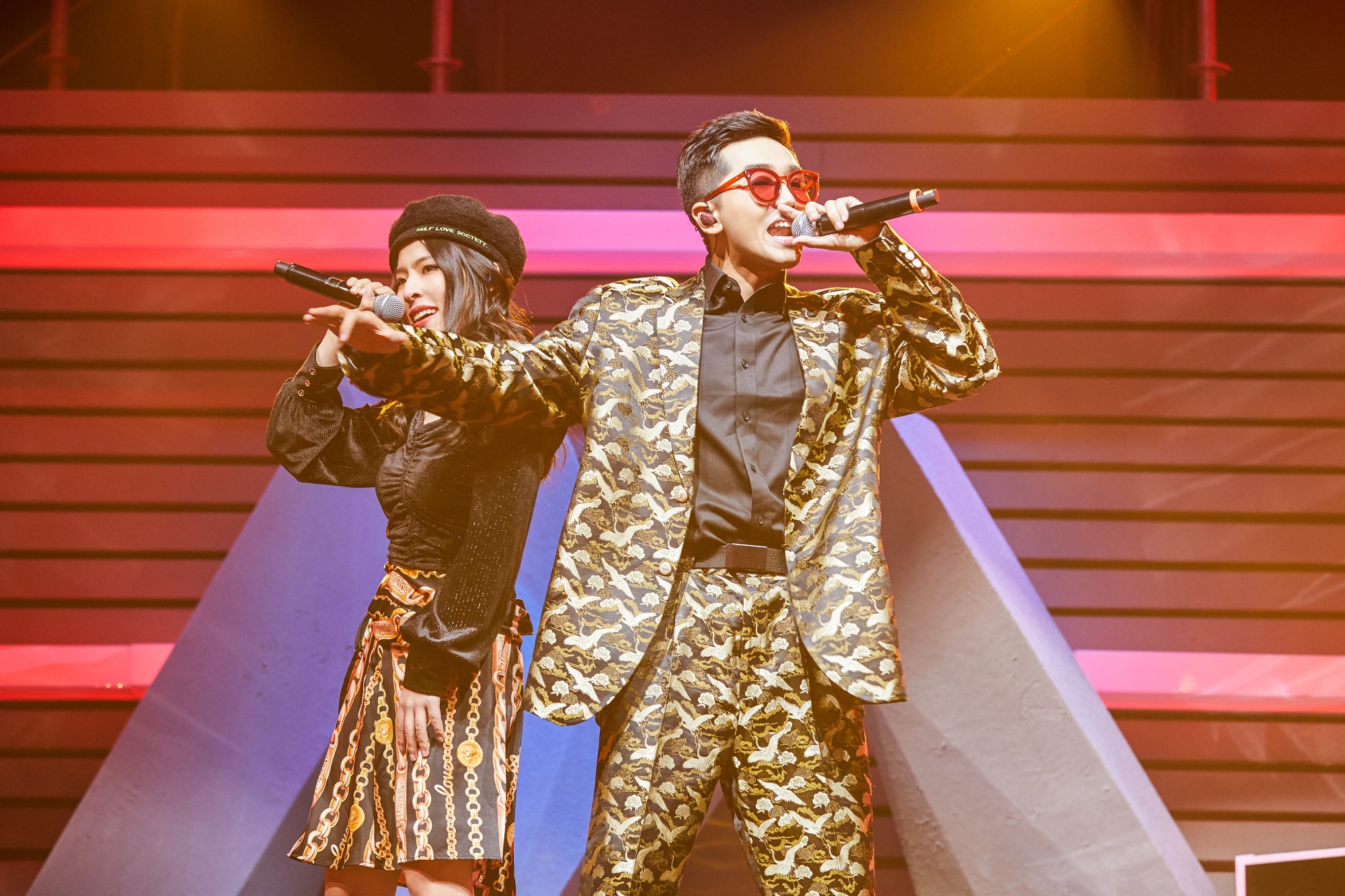 薛凯琪汪苏泷董宝石解你“上学瘾”《新声请指