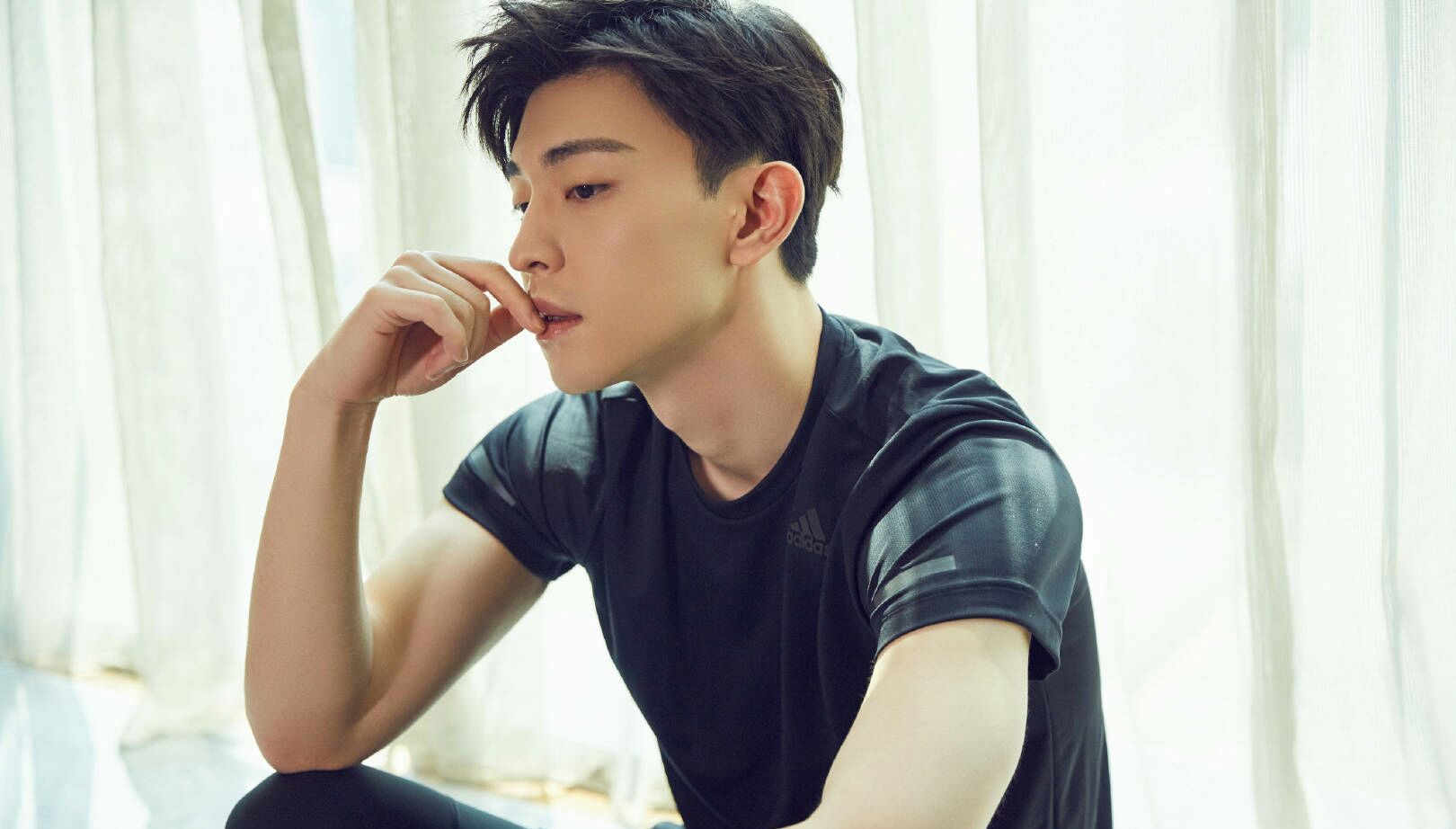 男明星喉结杀,朱一龙,刘昊然,杨洋的喉结绝了