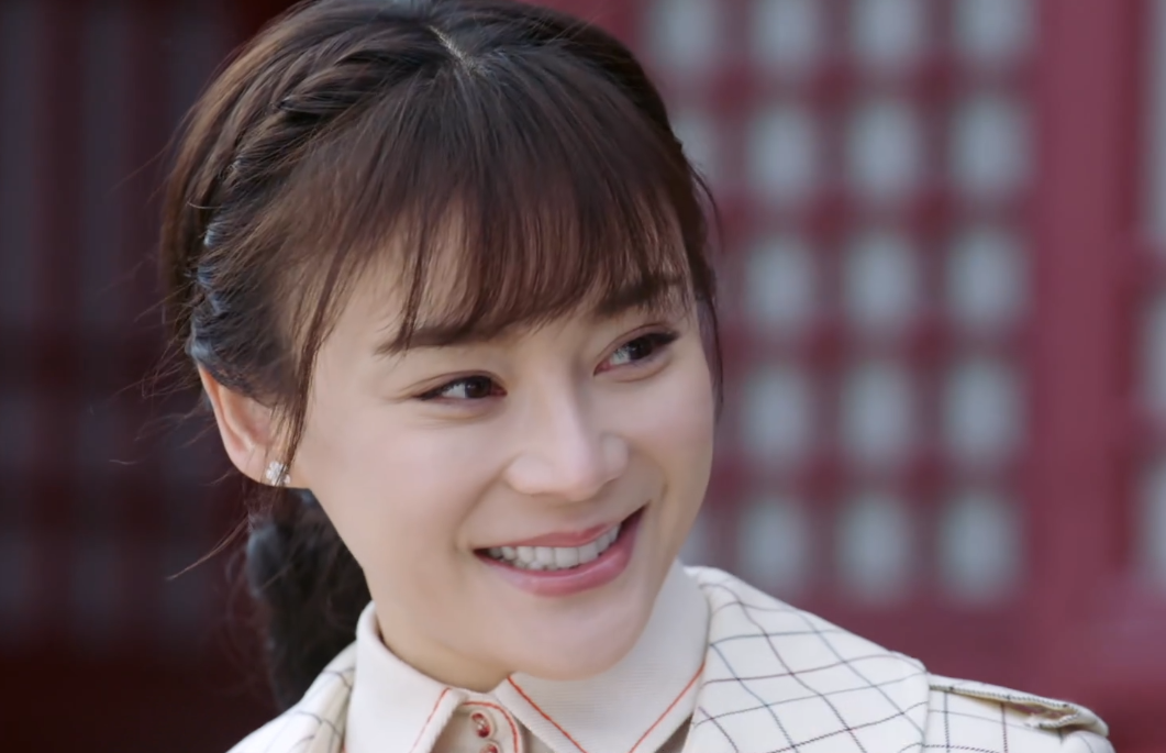 《国宝奇旅》袁姗姗拿马蜂蜇人!为了任弘毅,周若思真是啥都干呀