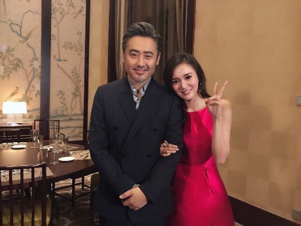 吴秀波探班陈昱霖视频曝光,六年前的两人可曾想到如今的结果