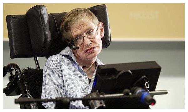 霍金被质疑已去世33年,轮椅上只是"傀儡",谁策划了这场阴谋?
