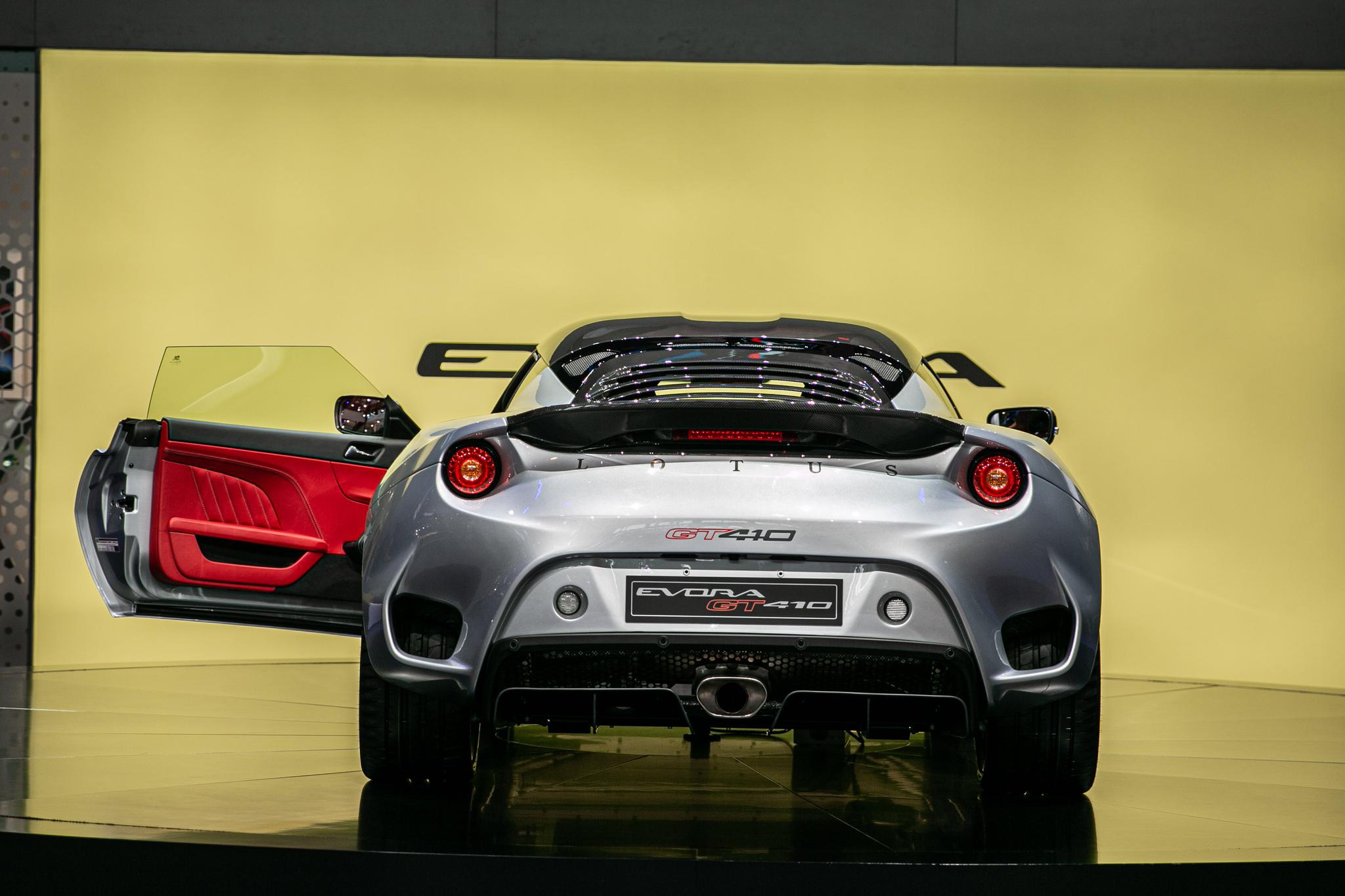 这小众英国超跑品牌被中国车企收购后推出最轻gt跑车惊艳了