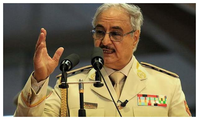 深夜大批战机轮番轰炸中东油霸,俄态度大变未拦截|利比亚|国民军|哈夫