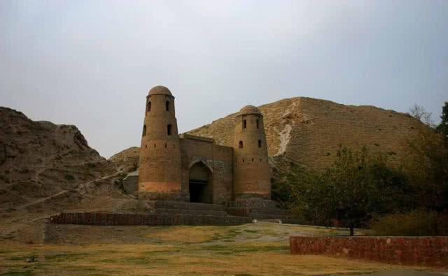 走进塔吉克斯坦带你了解不一样的苦盏市