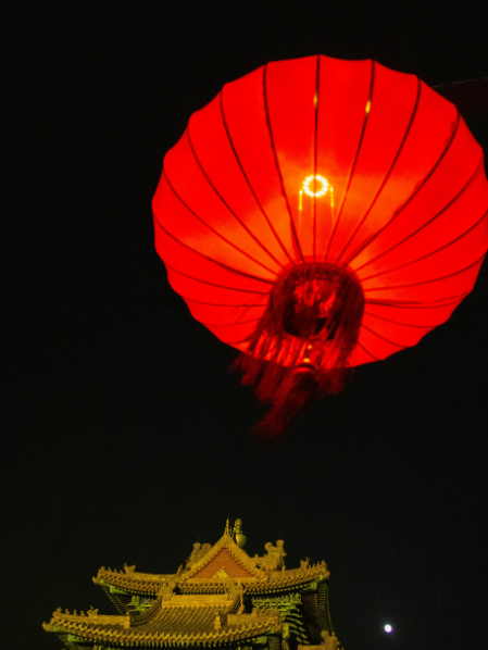 "紫禁城上元之夜"流光溢彩 故宫元宵灯会美照来袭!