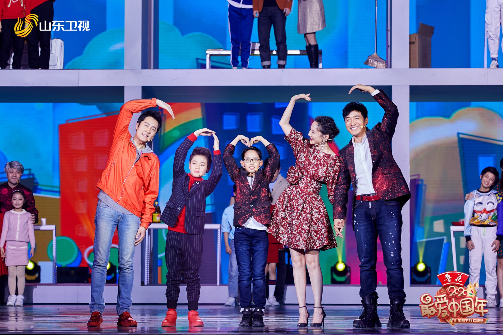 蔡国庆父子吕思清父子郭晓东一家同台山东春晚