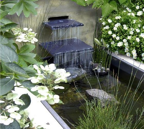 私家花园鱼塘合集,别墅庭院里的养鱼池也得有颜值!