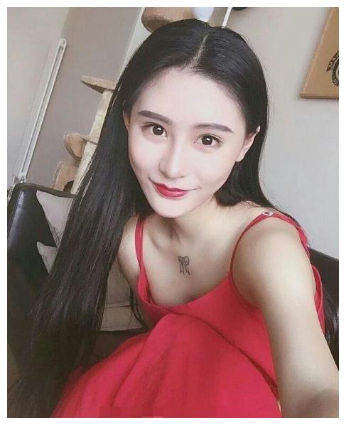 《变形计》之中的媚娘杨馥宇,越整越像张馨予了!