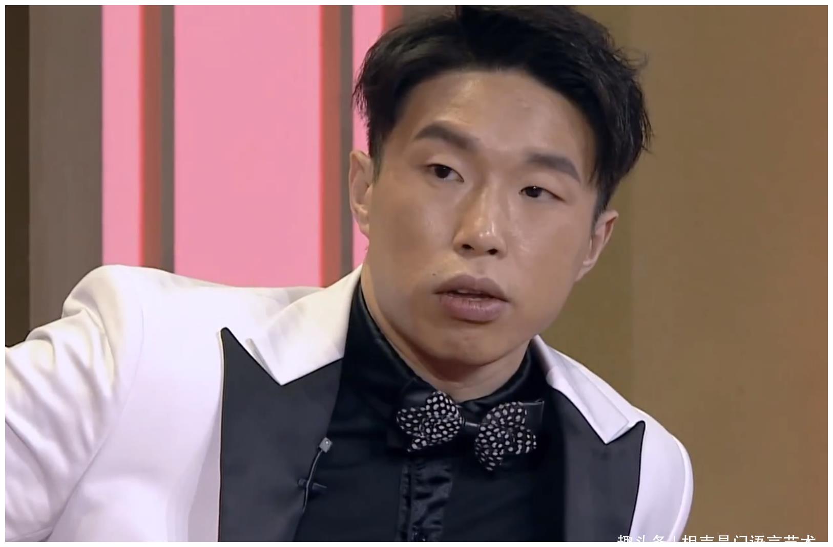 欢乐喜剧人演员又翻脸德云社烧饼怒摔话筒孙建弘的做法太无耻