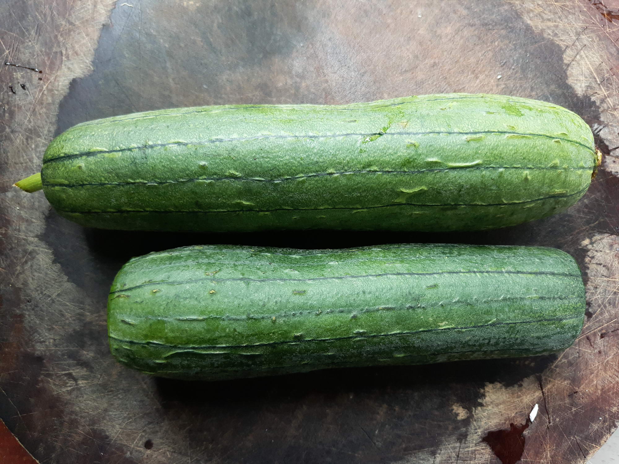 猪油清水炒圆丝瓜,汤汁奶白浓郁,可尽三碗饭