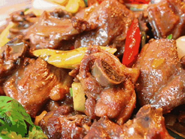 小橘希望这道南宁地道特色的家常菜能让更多人知道,如果你有机会来