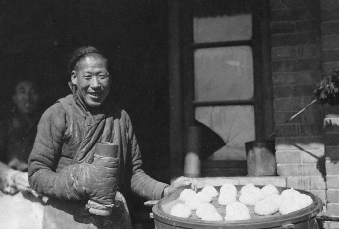珍贵历史黑白老照片 1930年中国普通百姓生活缩影
