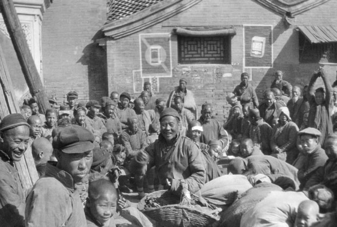 珍贵历史黑白老照片 1930年中国普通百姓生活缩影