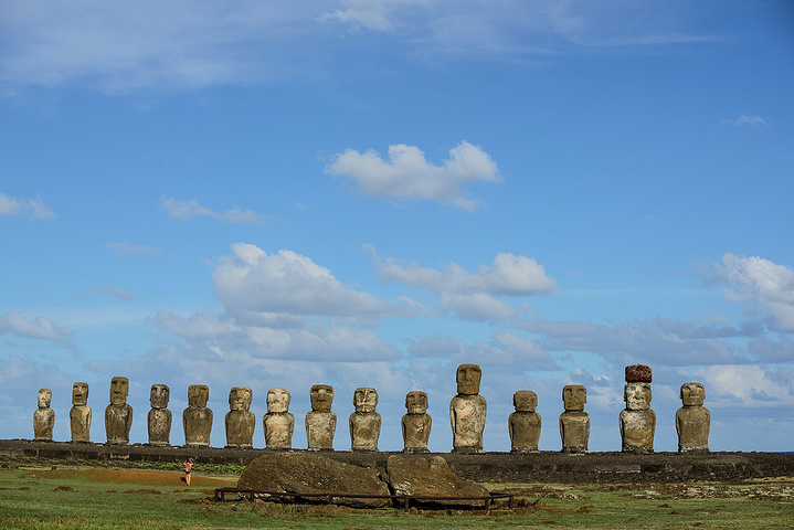 智利 复活节岛 阿胡汤加里基