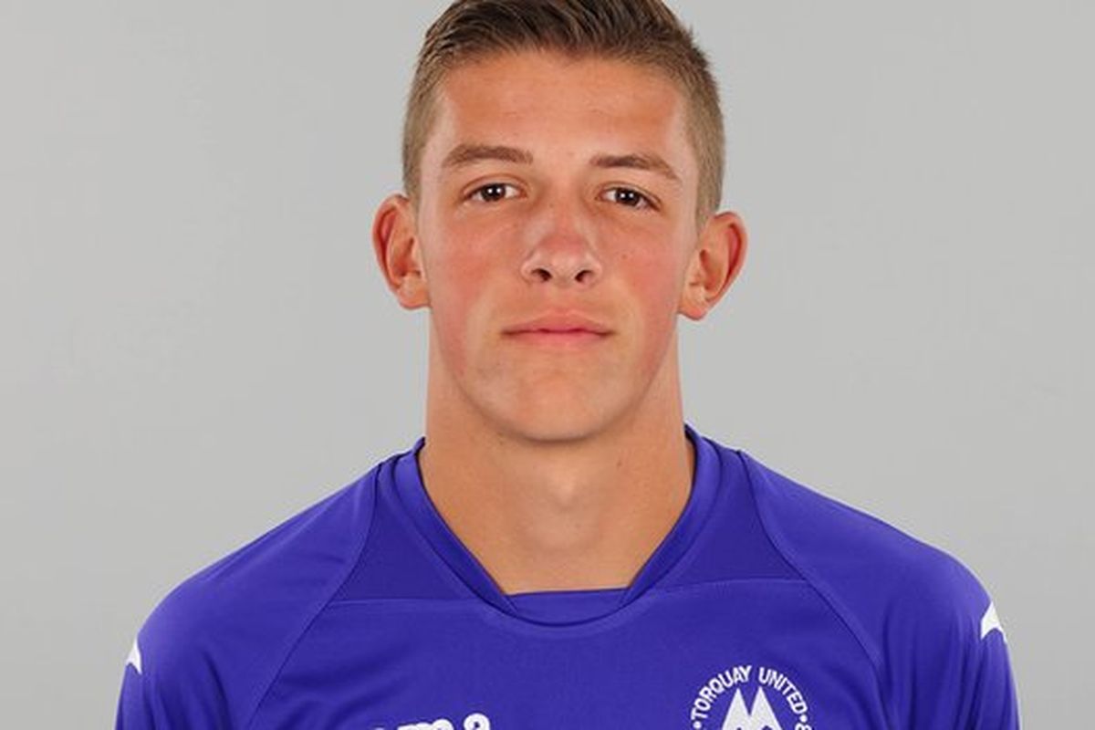 2015年布拉德·琼斯离开利物浦加盟布拉德福德的时候,利物浦需要一名