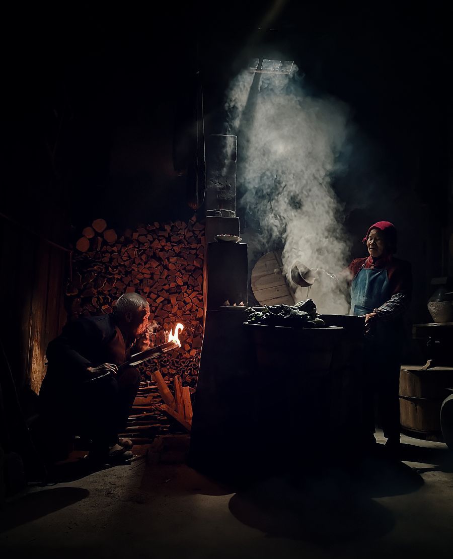 乡音:慢慢消失的炊烟,记忆里的土灶台