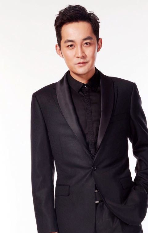 《小强的奔腾岁月》开机 张粟演绎"最虐心"的创业人