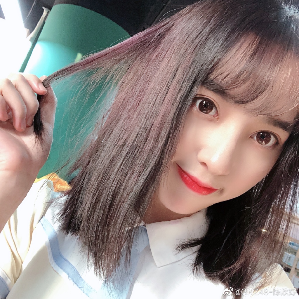 偶像美少女gnz48-陈欣妤迷人可爱自拍美照_高清图集_新浪网