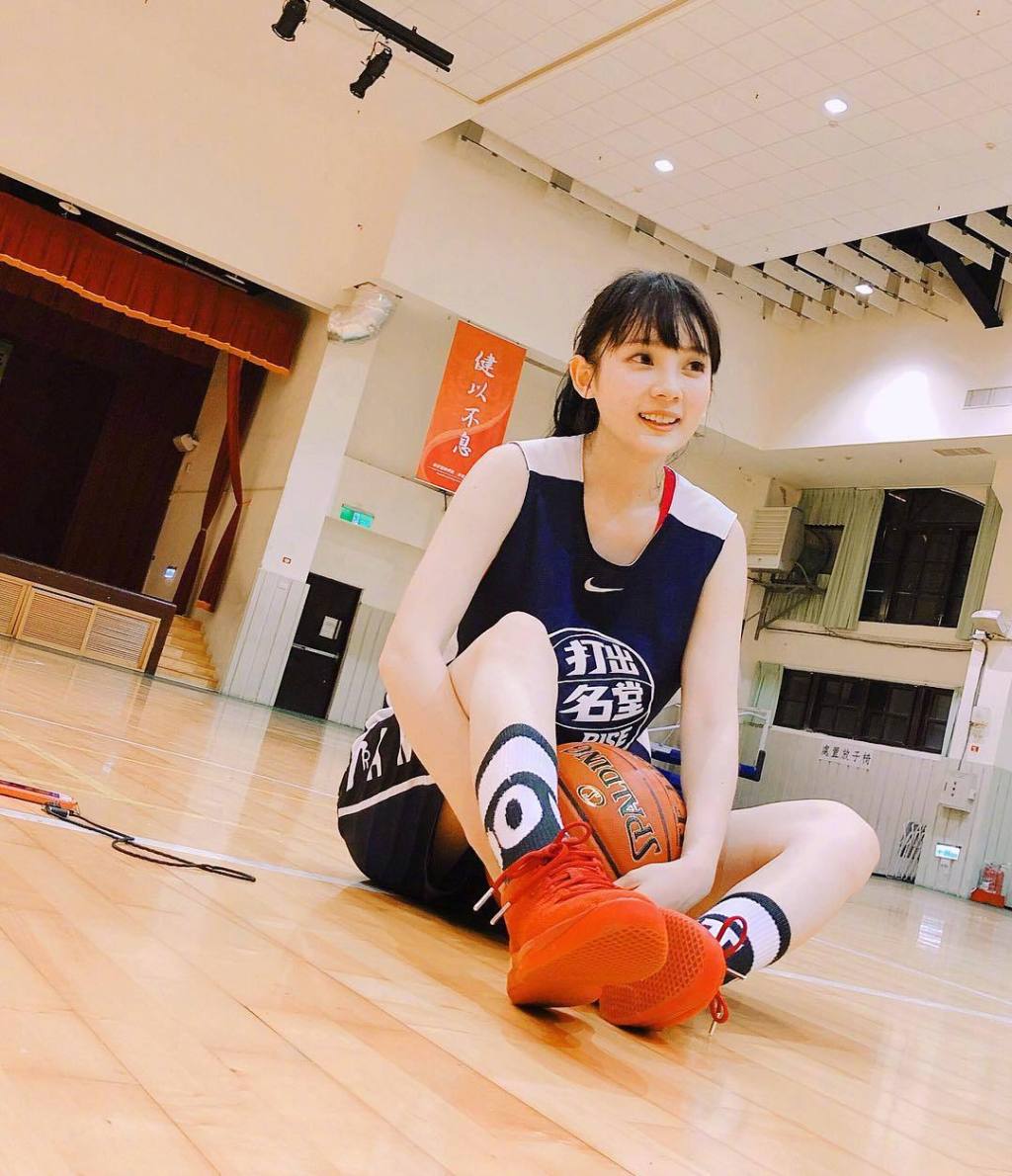 谁说中国没有篮球女神,她的出现震惊无数球迷!