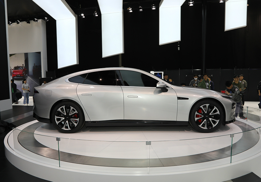 小鹏P7将于广州车展开启预售，续航有望达640km