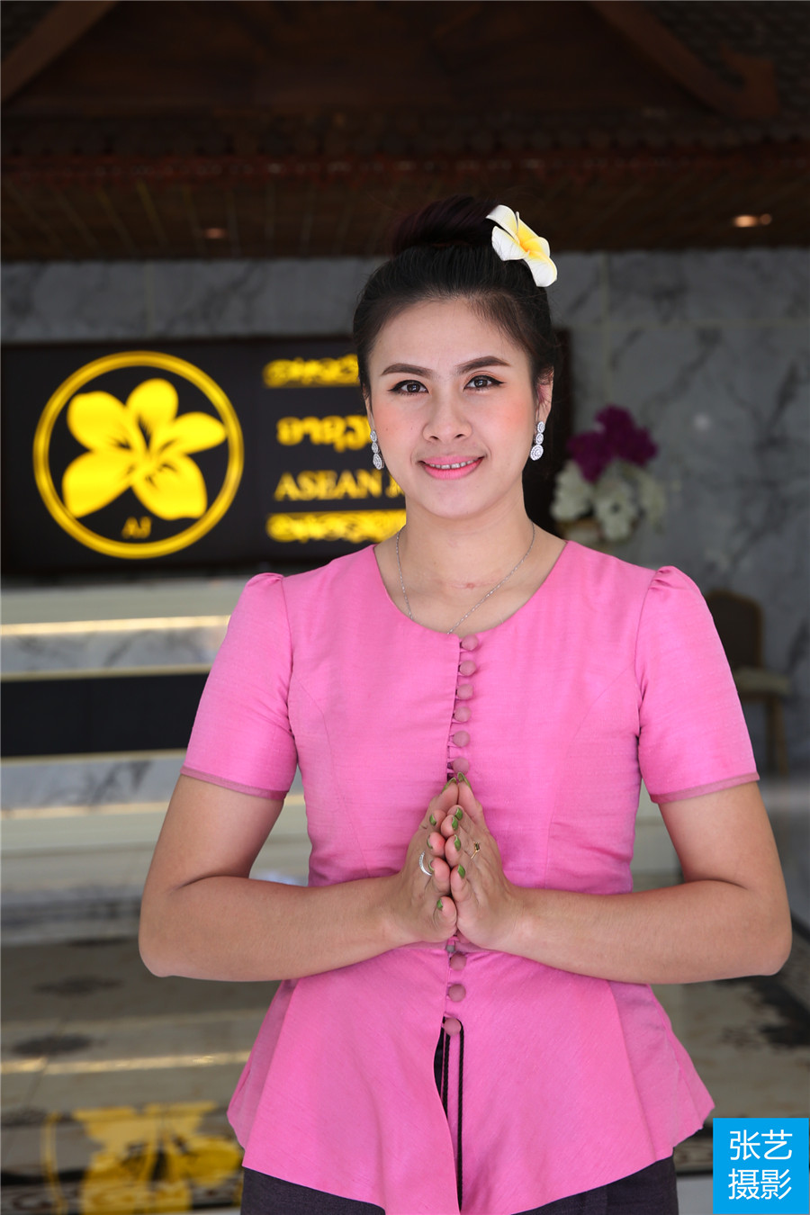 老挝美女 微信图片