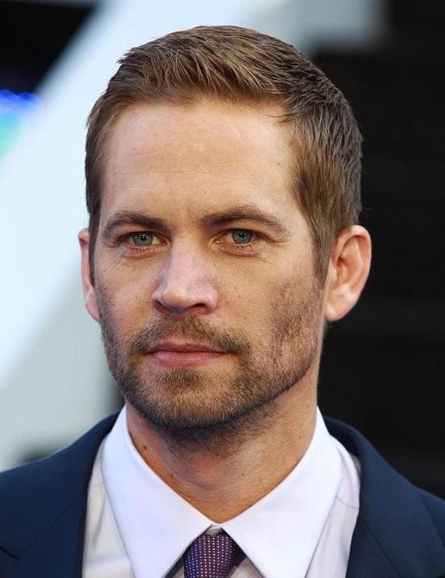 1,布莱恩·欧康纳  / 保罗·沃克饰:洛城警察,fbi 探员,藉由参加街头