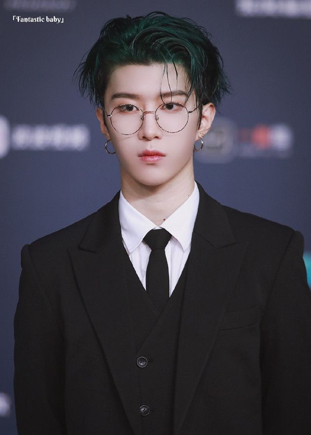 范丞丞|大背头|金丝_新浪新闻