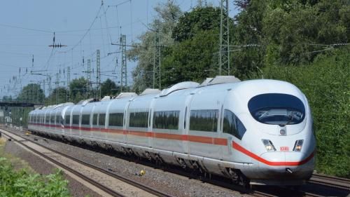 世界高铁技术排行榜,日本第二,榜首不是中国,意