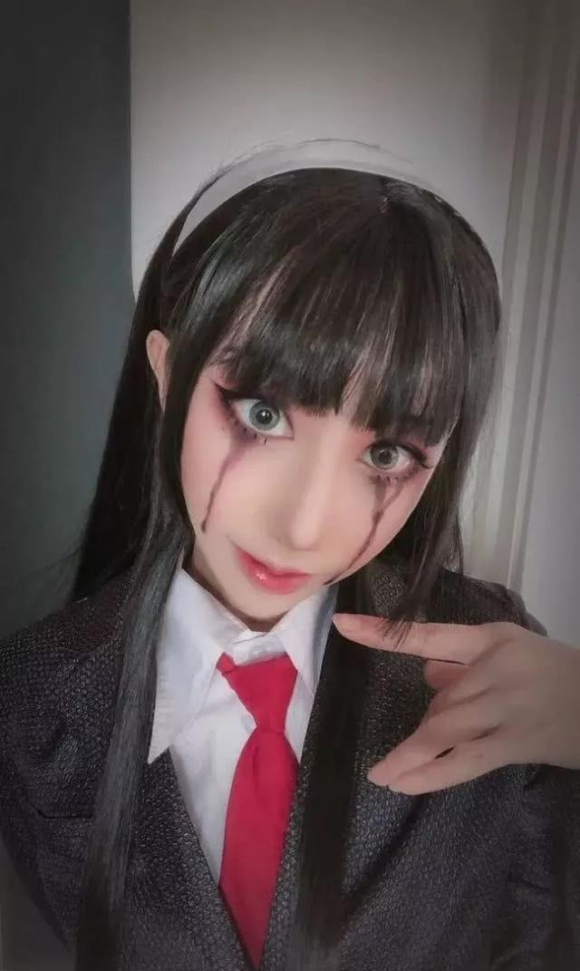COS美图:第五人格——川上富江,黑长直制服红蝶超棒|川上|红蝶|美图_新浪新闻