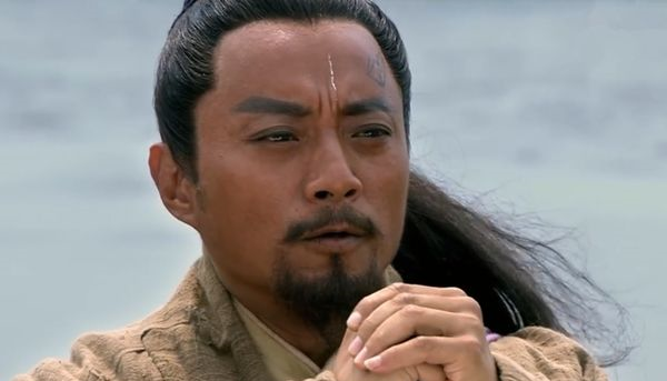 梁山征讨王庆期间,寇威出阵迎战,斩杀了猛将卞祥.