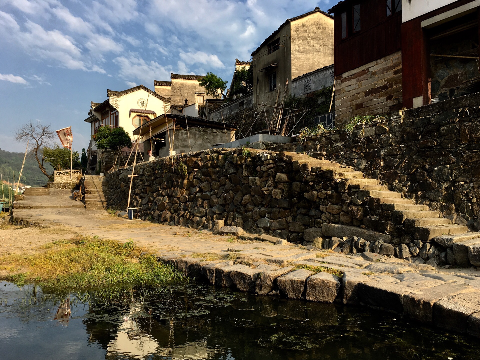 徽派古建筑村落之 安徽省 黄山市 渔梁坝